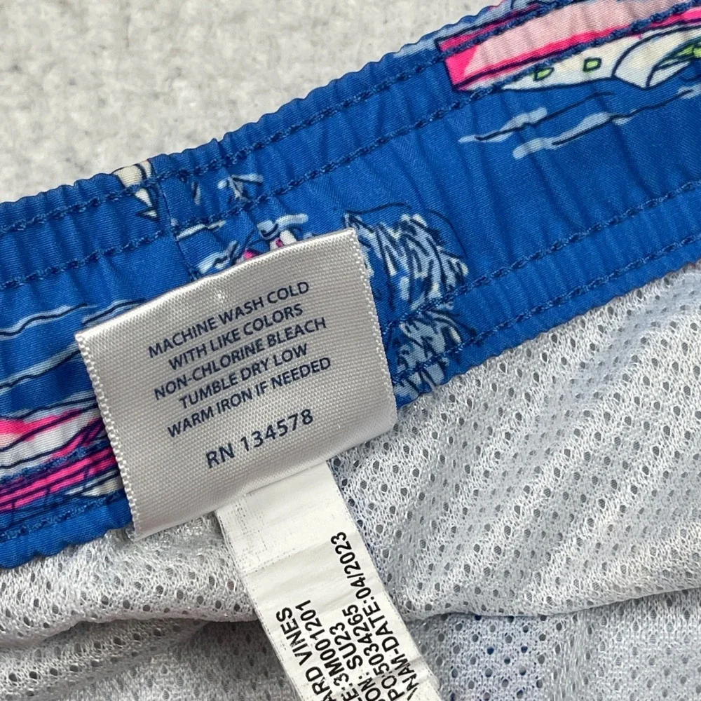 Vineyard Vines Swim Trunks Mens M Blue Nautical Sailboat Guitar Chappy Shorts